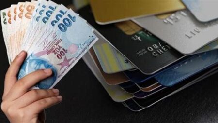 Kredi Kartı Borçlarınızı Yeniden Yapılandırmanın Yolları
